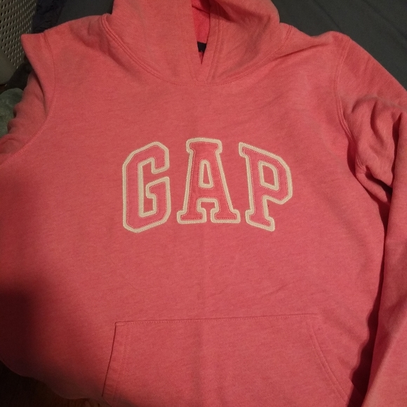 GAP Tops - Gap sweatshirts